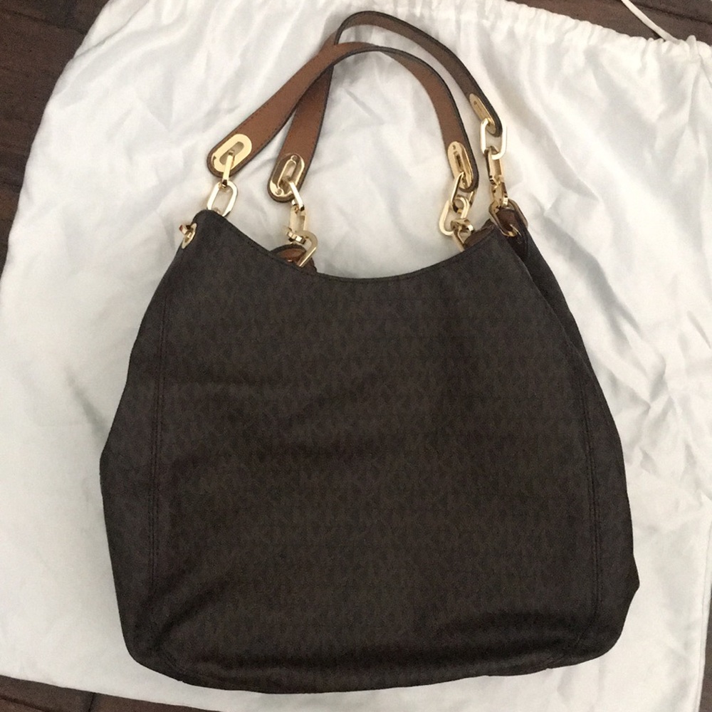 Michael Kors Signature Fulton Large Shoulder Bag